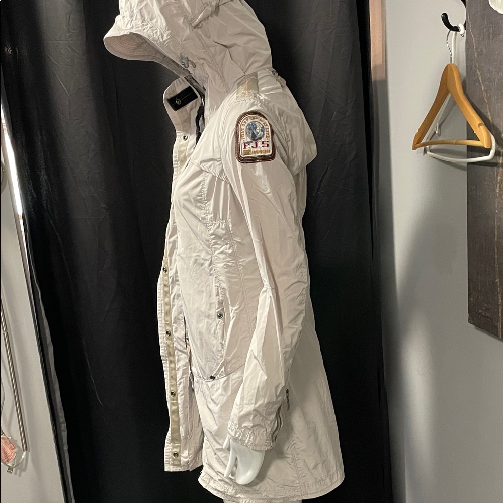 Parajumper Beige Hooded Jacket with Patch